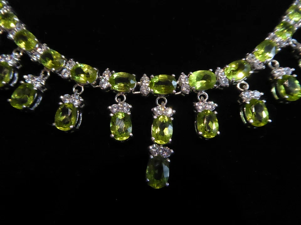 JUEGO DE PLATA COLLAR ARAÑA PERIDOTO REAL, PENDIENTES COLGANTES Y PULSERA Foto 2 de 4