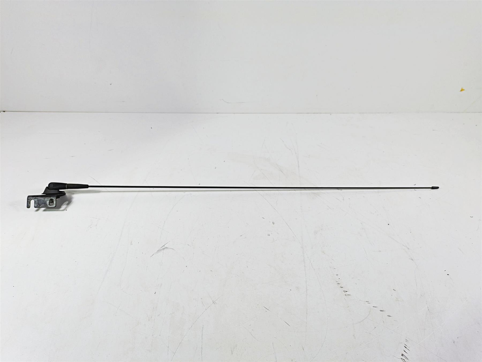 2018 Indian Chieftain Dark Horse Radio FM Antenna & Mount 4012213 4012274