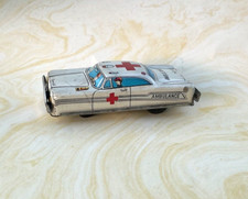Vintage 1950s TIN LITHO Friction Plymouth AMBULANCE No. 19 Japan Driver Nurse
