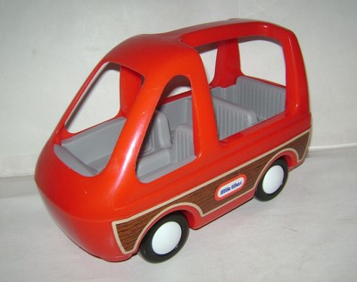 dollhouse car