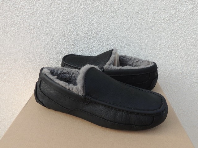 ascot all black slipper