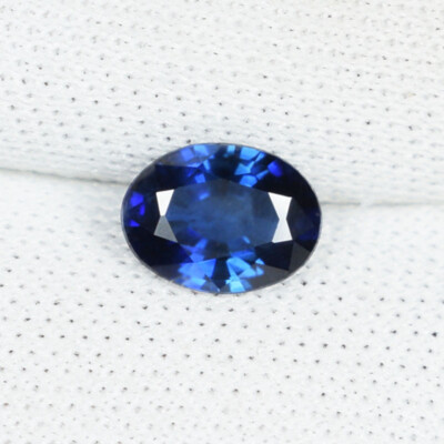 0.63Cts Fine Luster ''Certif Royal Blue '' Natural Sapphire From Sri Lanka....!!!!
