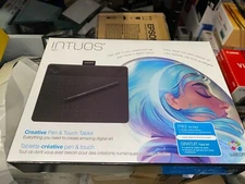 Wacom Black Small Intuos Art Pen and Touch Tablet CTH490