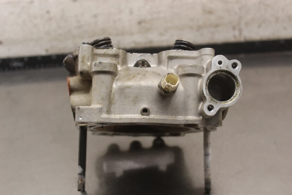 Arctic Cat Prowler XTX 700 2008 4x4 H1 motor automático culata de extremo superior H118 Foto 3 de 4