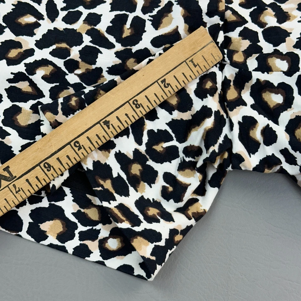 Pantalones Cortos Casa Blanca Mercado Negro Para Mujer 4 Leopardo Estampado Animal 5" Elastizados Informales Foto 2 de 4