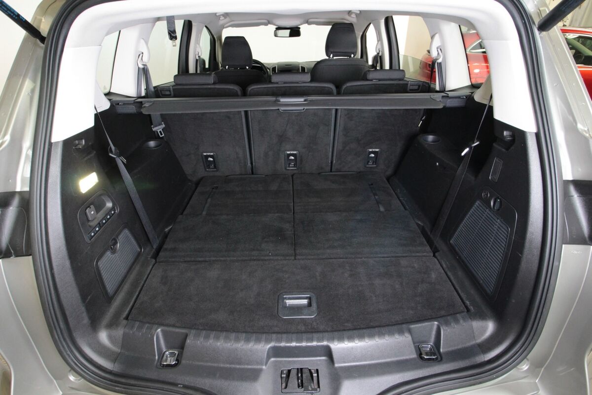 Ford S-MAX 2,0 TDCi 180 Titanium 7prs
