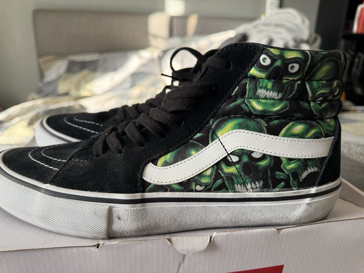 Supreme Skull Pile Glow in Dark Vans Sk8-Hi Pro SS18 Size: 11.5