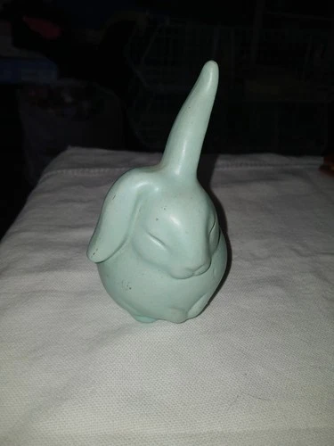 New ListingVtg Haeger Pottery Rabbit Planter