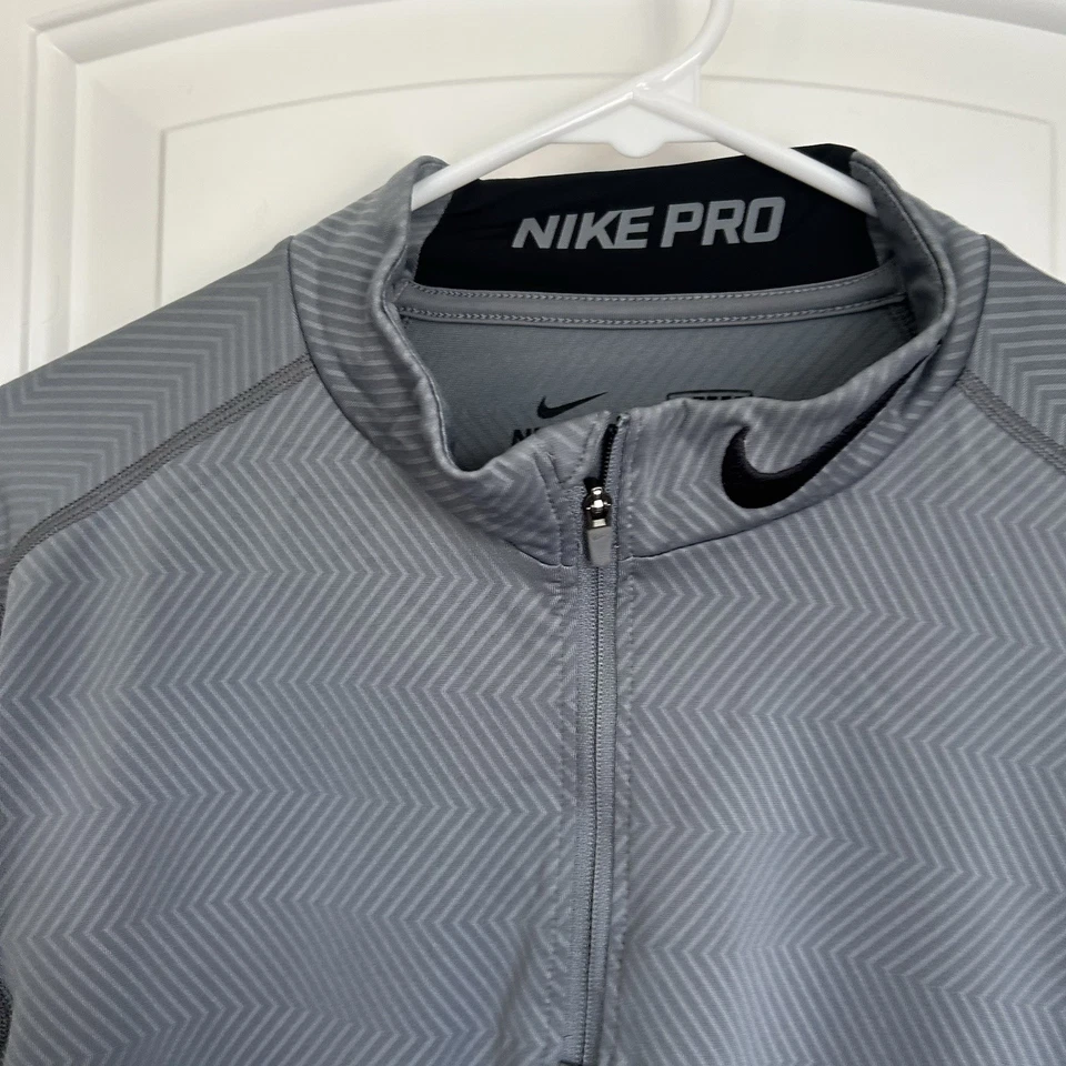 Nike Pro Men’s Dri Fit Combat Hyperwarm 1/4 Zip Pullover - Size M - Image 2 of 4