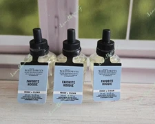 bath and body works favorite hoodie wallflowers home fragrance refill x3