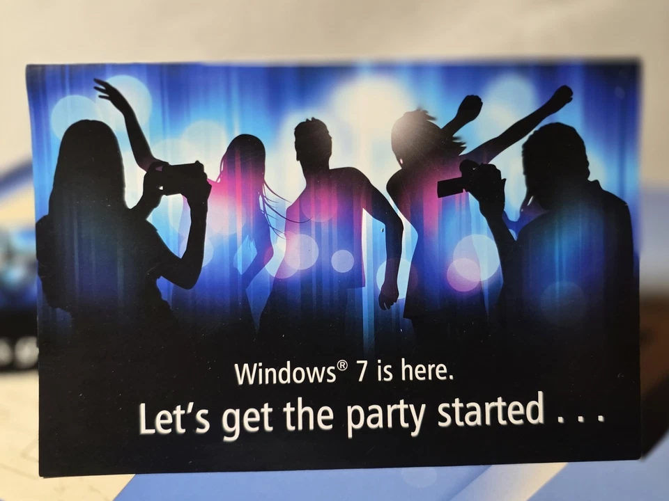 Microsoft Windows 7 House Party Kit, With Promotional Items And Software. - Image 3 of 4