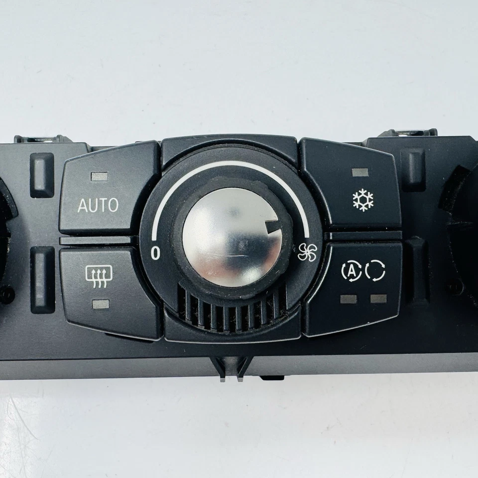 06-08 Panel de control automático del calentador de temperatura BMW Z4 OEM 64116973039 Foto 3 de 4