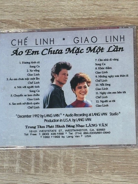 CHE LINH - GIAO LINH - AO EM CHUA MAC MOT LAN - SAO ANH NO DANH QUEN - Like New - Image 2 of 4