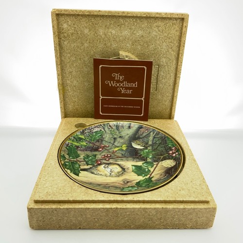 Franklin Mint Bird & Mouse in the Woods December Plate Woodland Year Collection - Picture 9 of 9