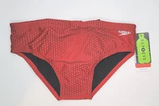 Speedo Men's Hex Breaker Training Swim Brief, Size 30 32 Red - NWT