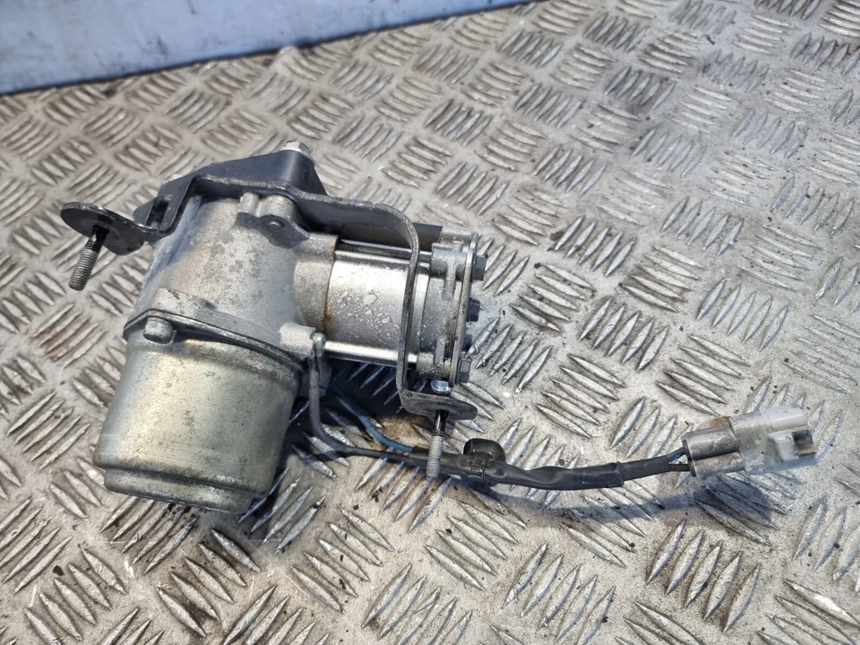 ВАКУУМНЫЙ НАСОС ТОРМОЗА MITSUBISHI OUTLANDER 2,0 Л ПОЛУАВТОМАТИЧЕСКИЙ ГИБРИДНЫЙ ВНЕДОРОЖНИК УНИВЕРСАЛ 2015 - Изображение 3 из 4