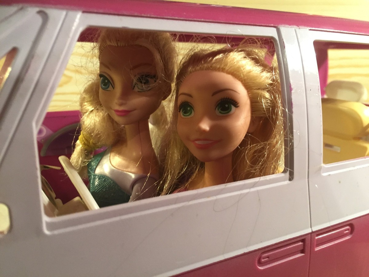 Mattel 2002 Barbie VW Volkswagen Microbus Car Vehicle Working Horn
