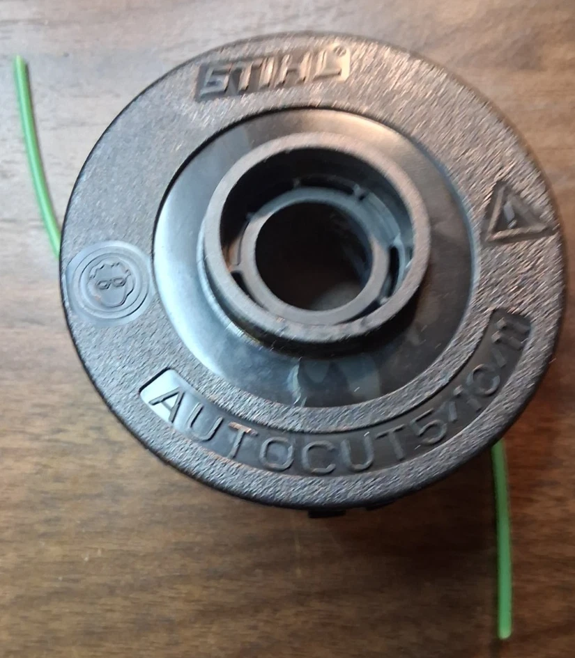 NEW OEM STIHL AUTO CUT 5-2 10-2 11-2 SPOOL W/STRING 4004 713 3000 BEST PRICE SD1 - Image 2 of 4