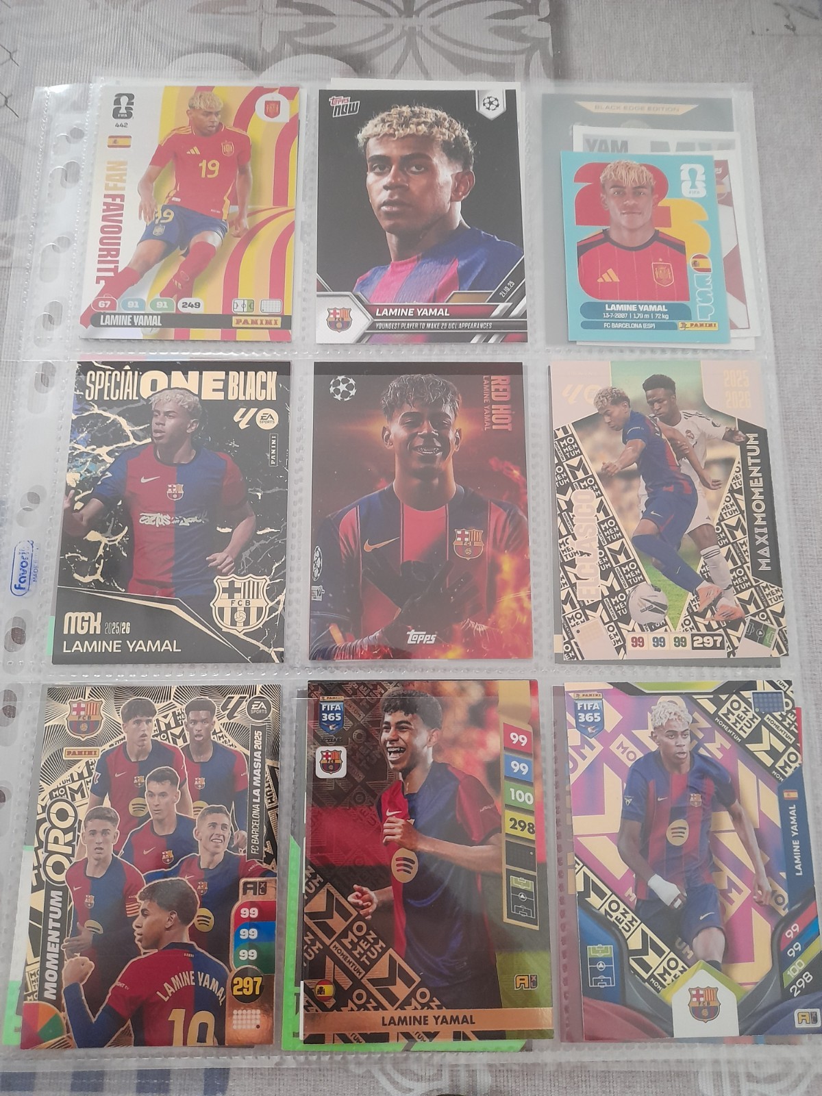 LOTTO DI 45 PEZZI , TRA CARDS E FIGURINE , DI VARIE COLLEZIONI, LAMINE YAMAL