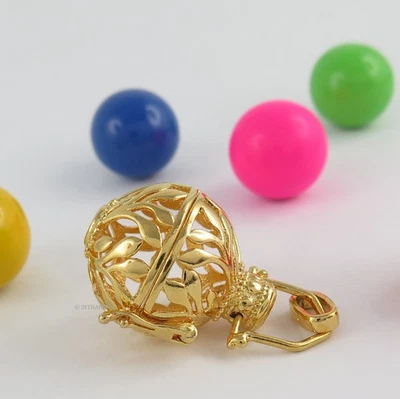 Sonnen-Medaillon Blätter | Klangkugel Anhänger zum Öffnen | Amulett vergoldet - Bild 1 von 3