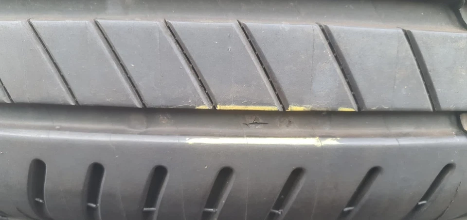 2x Sommerreifen Bridgestone Alenza 001 RFT (RSC) 245/50 R19 105W Dot23 7,5mm B90 - Bild 4 von 4