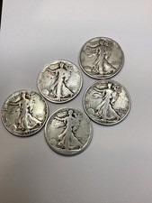 Lot of 5 Walking Liberty Half Dollars   90 Silver   1918  1945 Mixed Dates