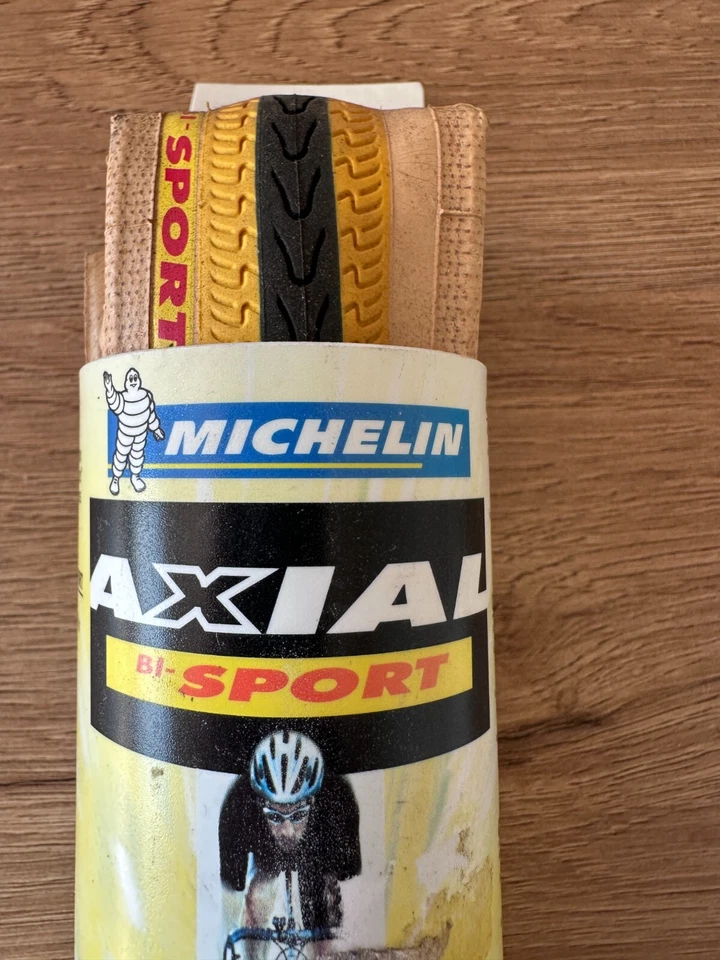 Retro Fahrradteile - NOS MICHELIN AXIAL SPORT STRASSENREIFEN 700C 20C Braun - Bild 3 von 4