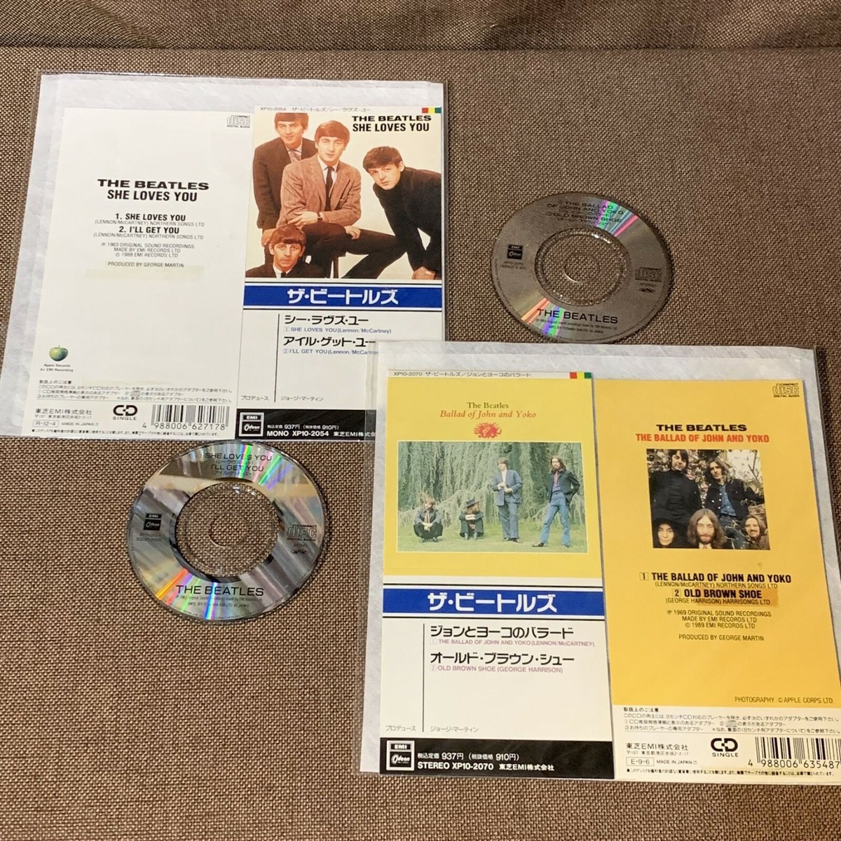 THE BEATLES Bundle of 2 JAPAN 3