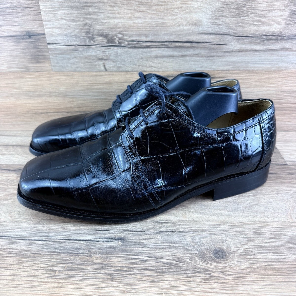 Florsheim Men display picture 1