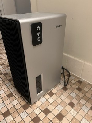 1000 Sq Ft Dehumidifier 3L 95oz Medium Large Room For Home Basements Office LED
