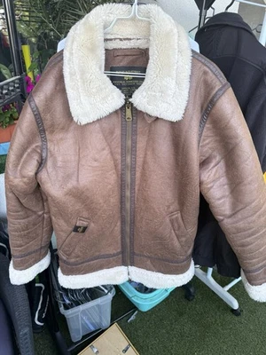Alpha Industrie Herren Jacke Hellbraun Gr. L Gebraucht Kunstfell Jacke Winter - Bild 1 von 4