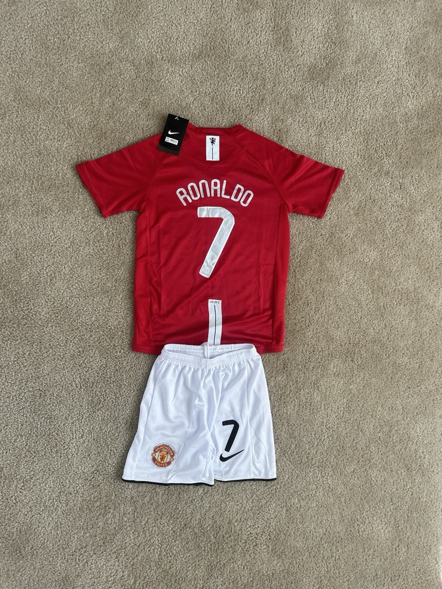 Ronaldo #7 Manchester United Jersey And Shorts. Youth Medium