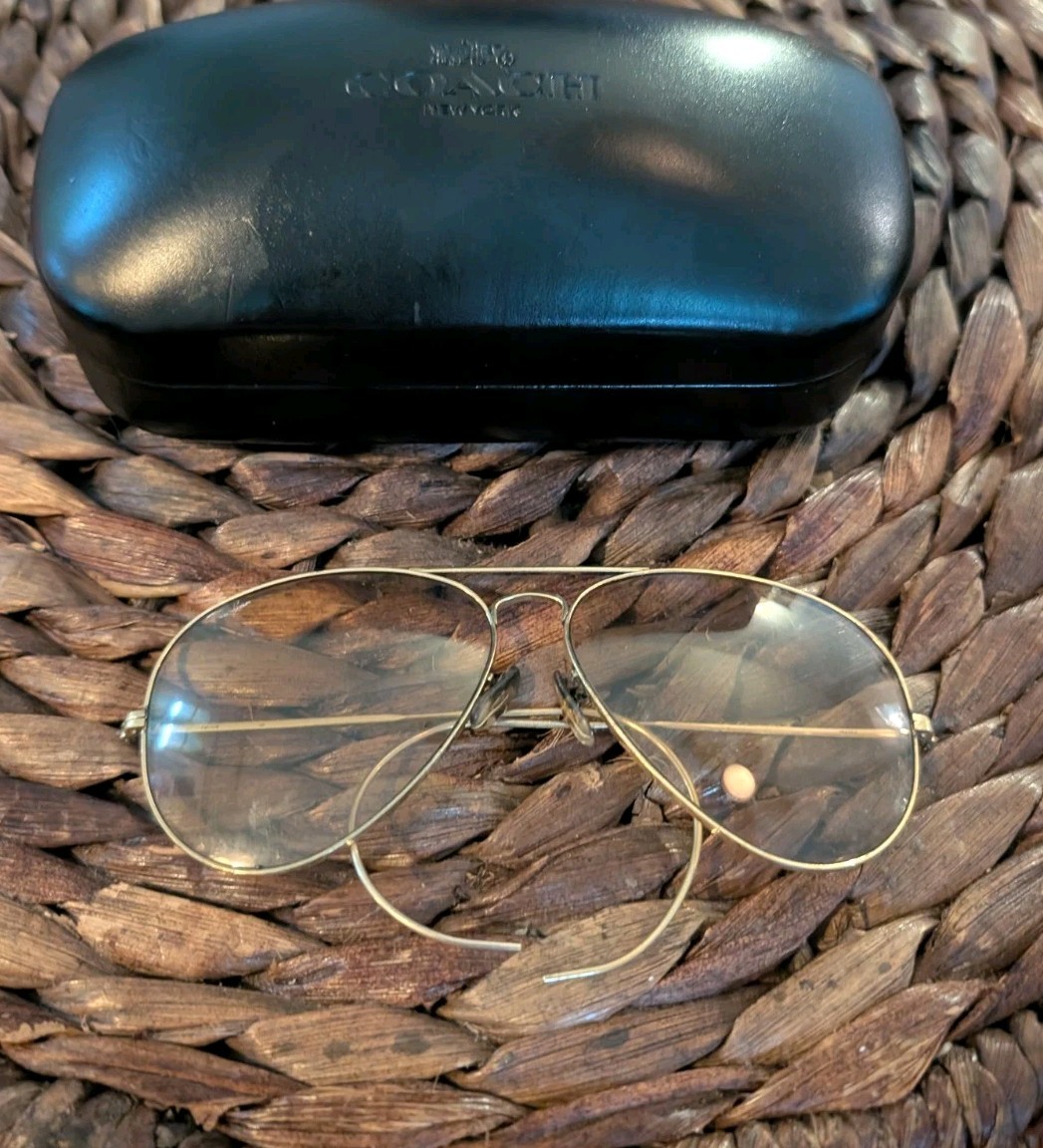 Vintage Ray Ban B&L Aviator Sunglasses Gold FRAMES Cable  display picture 1