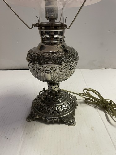 ANTIQUE NICKEL PLATED ORNATE E. MILLER NON-EXPLOSIVE OIL LAMP/SHADE ELECTRIFIED - Picture 4 of 10