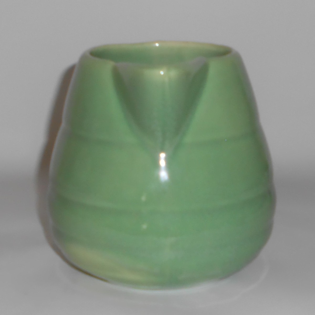 VINTAGE Bauer Pottery Gloss Pastel Kitchen Ware Lt. Green Pitcher
