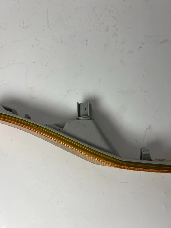 8T53-13A279-AC 转向信号外壳 适用于 2008-09 Mercury Sable 左侧 — 第 2/4 张图片