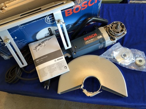 BOSCH Grinder GWS 24-300 J + SDS 