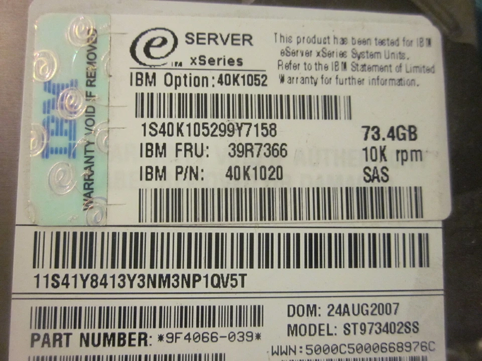 IBM 40K1052 73.4GB 10K SAS Hot Plug 2.5in Hard Drive 9F4066-039 #56 - Image 2 of 4