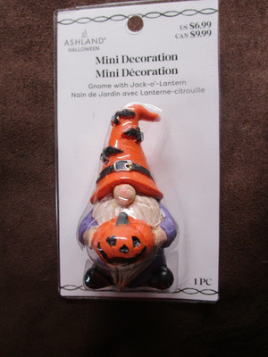 Ashland Halloween Tiny Treasures, Gnome with Jack-O-Lantern 2025  NEW