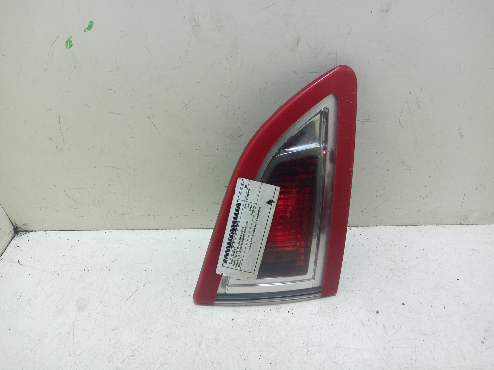 STOP POSTERIORE SINISTRO INTEGRATO NEL PORTELLO PER RENAULT Scenic X MOD 265550