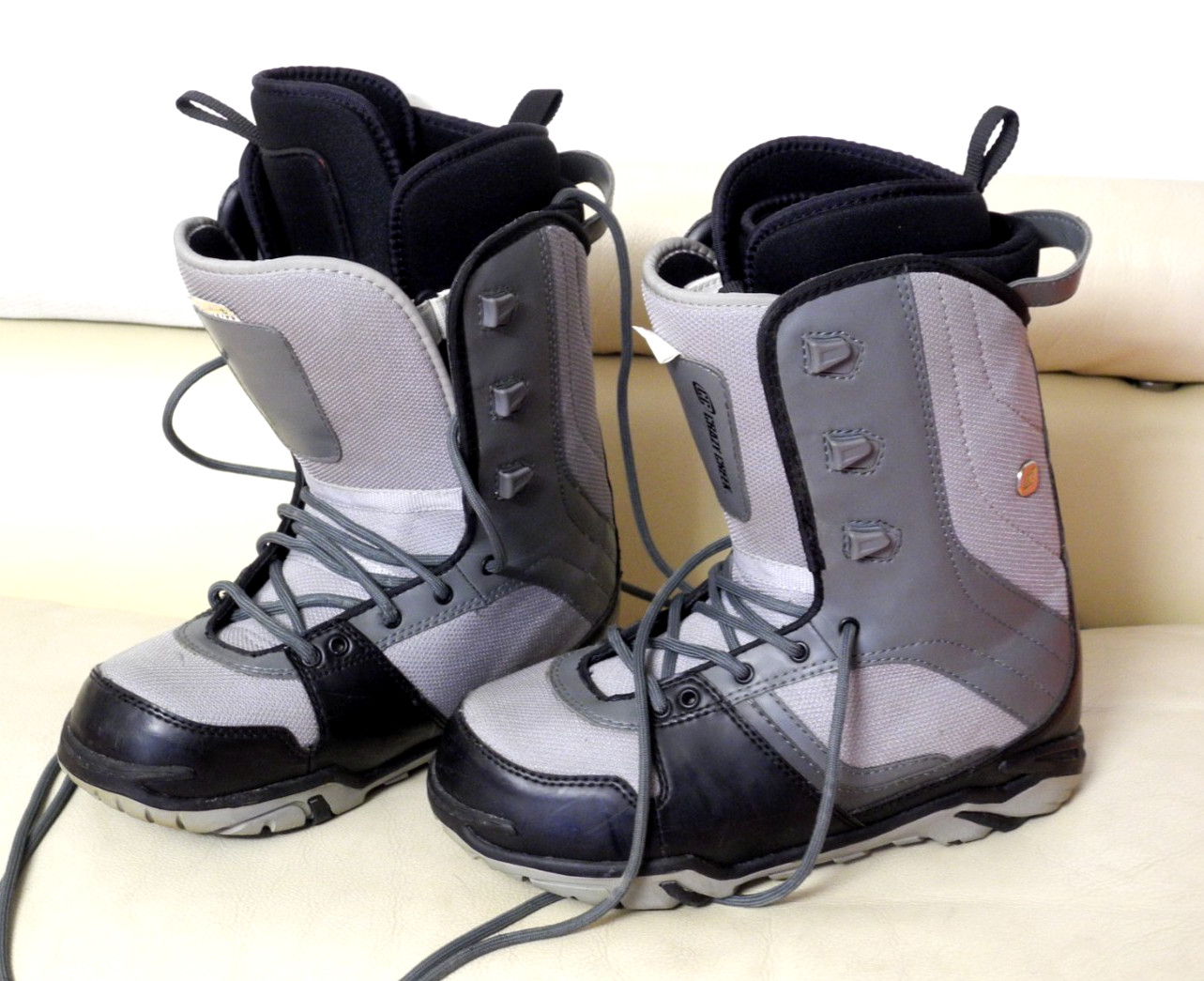 CRAZY CREEK Softboots Snowboardboots Snowboardstiefel EU 42 neuwertig