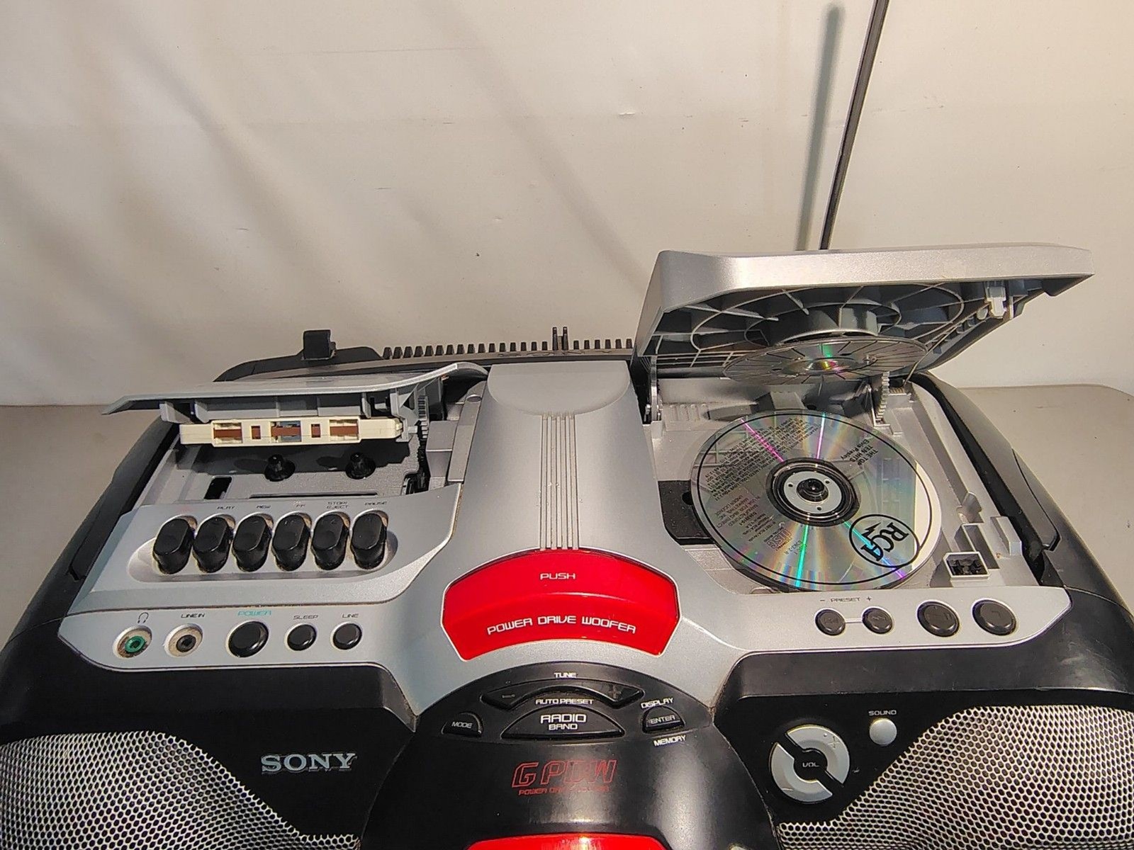 Sony Xplod CFD-G505 Mega Bass AM FM Radio CD Cassette Boom B