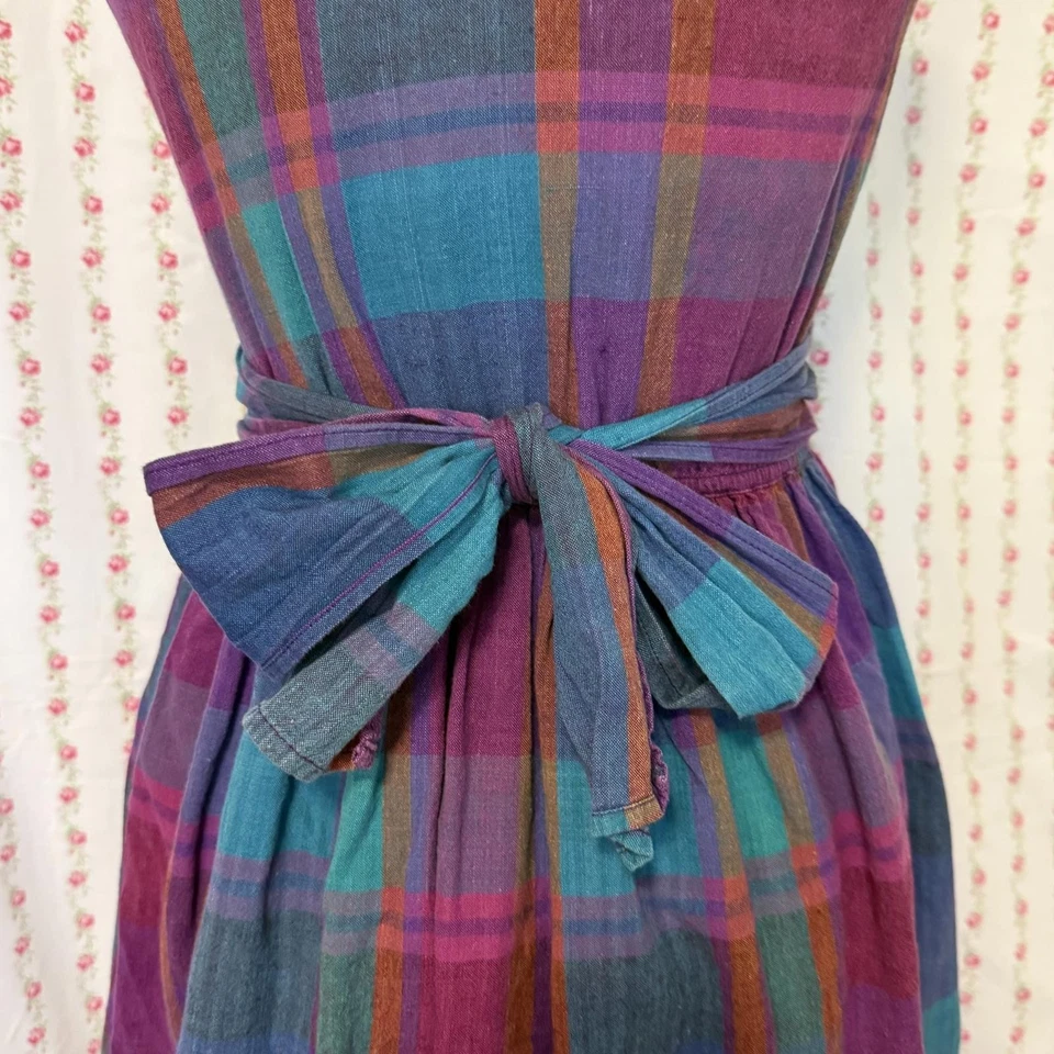 Vintage 80s does 50s Rainbow Plaid Fit and Flare Dress size M - Image 4 of 4