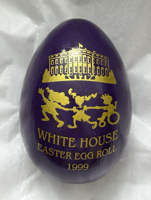 White House Easter Egg Roll 1999 ~ Violet & Gold Wooden Egg ~ Bill Clinton