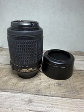 Nikon AF-S DX Zoom-NIKKOR 55-200 mm f/4-5.6G ED VR obiettivo con paraluce HB37 TESTATO