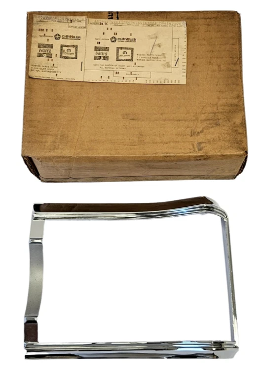 1967 Plymouth Belvedere левый со стороны водителя задний фонарь лампа хромированный ободок 2606759 новый из старых запасов - Изображение 2 из 4