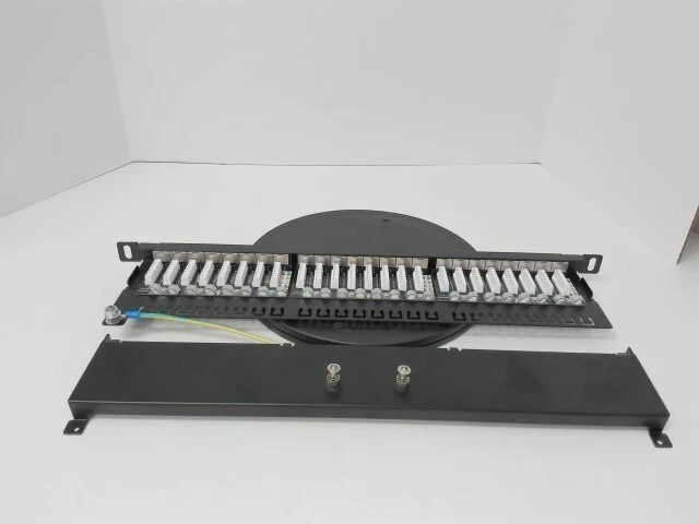 Intellinet Cat6a Shielded Patch Panel, 24-port, FTP, 19", 0.5U Top-Entry - Image 3 of 3