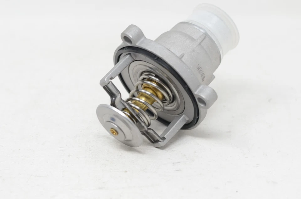 Termostatos Beck Arnley 143-0869 para BMW 550i Base 2006-2013/750Li xDrive Base Foto 4 de 4