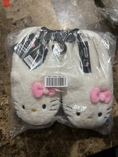 HELLO KITTY PLUSH HOUSE SLIPPERS Size Small 