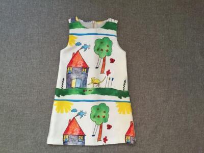 Kleid Festkleid Mädchen Sommerkleid Zeichnung Desinger Einschulung Gr. 122-128